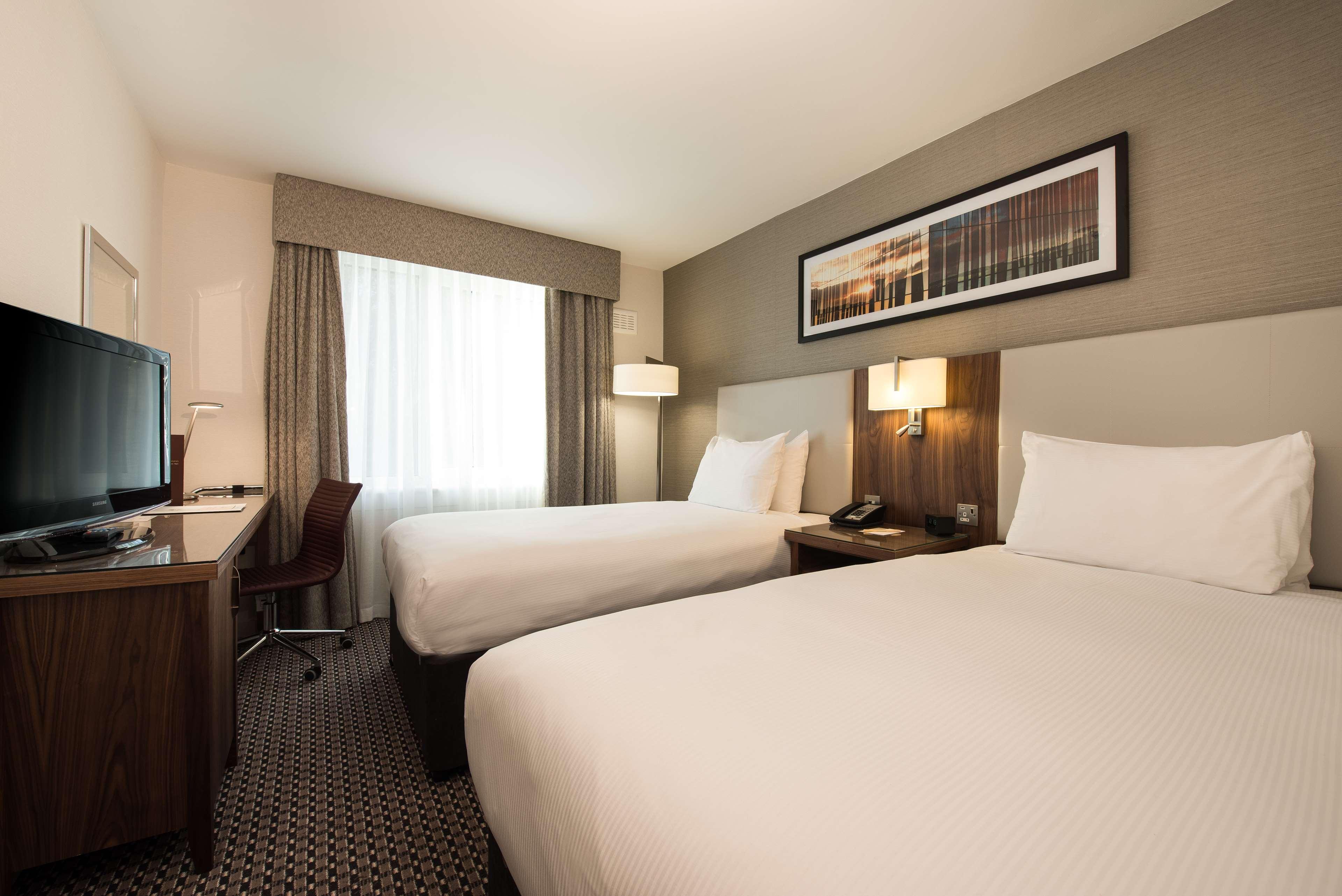 Doubletree By Hilton Aberdeen Treetops Εξωτερικό φωτογραφία