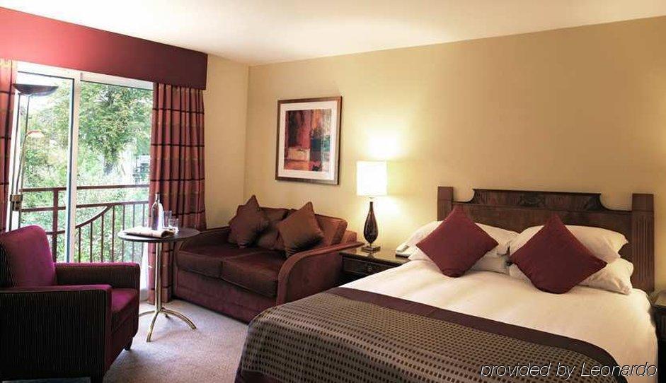 Doubletree By Hilton Aberdeen Treetops Δωμάτιο φωτογραφία