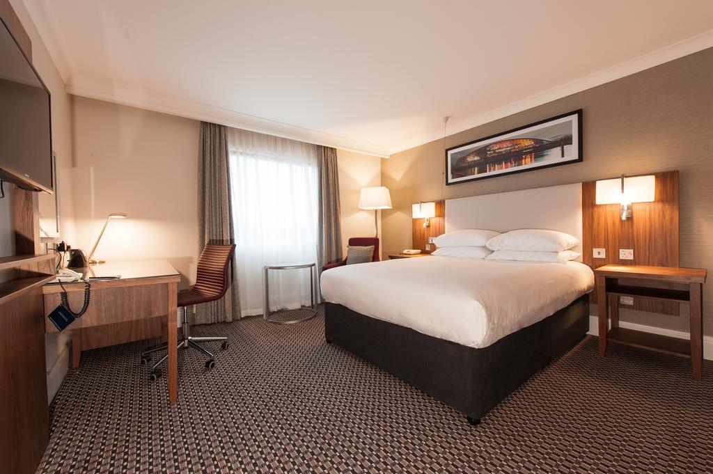 Doubletree By Hilton Aberdeen Treetops Εξωτερικό φωτογραφία