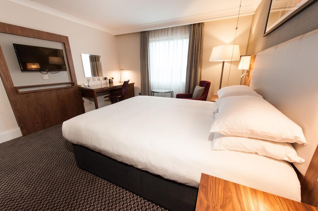 Doubletree By Hilton Aberdeen Treetops Εξωτερικό φωτογραφία